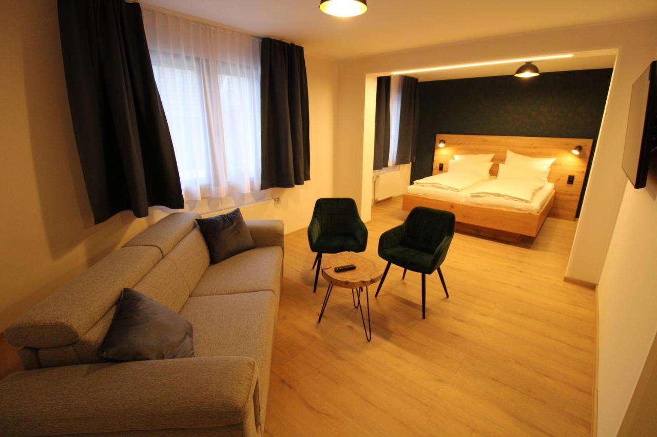 Der Hirsch Hotel モンシャウ エクステリア 写真