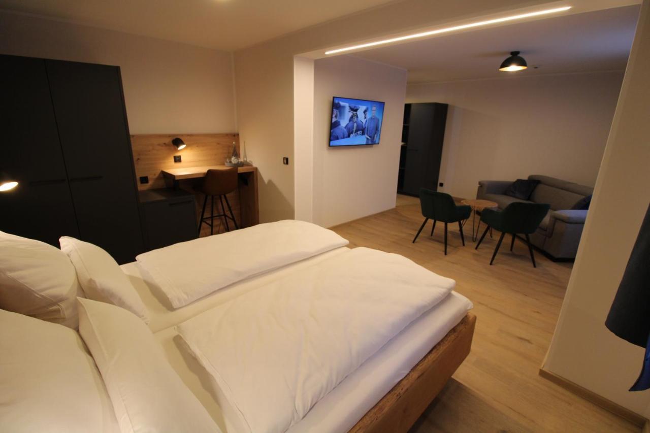 Der Hirsch Hotel モンシャウ エクステリア 写真